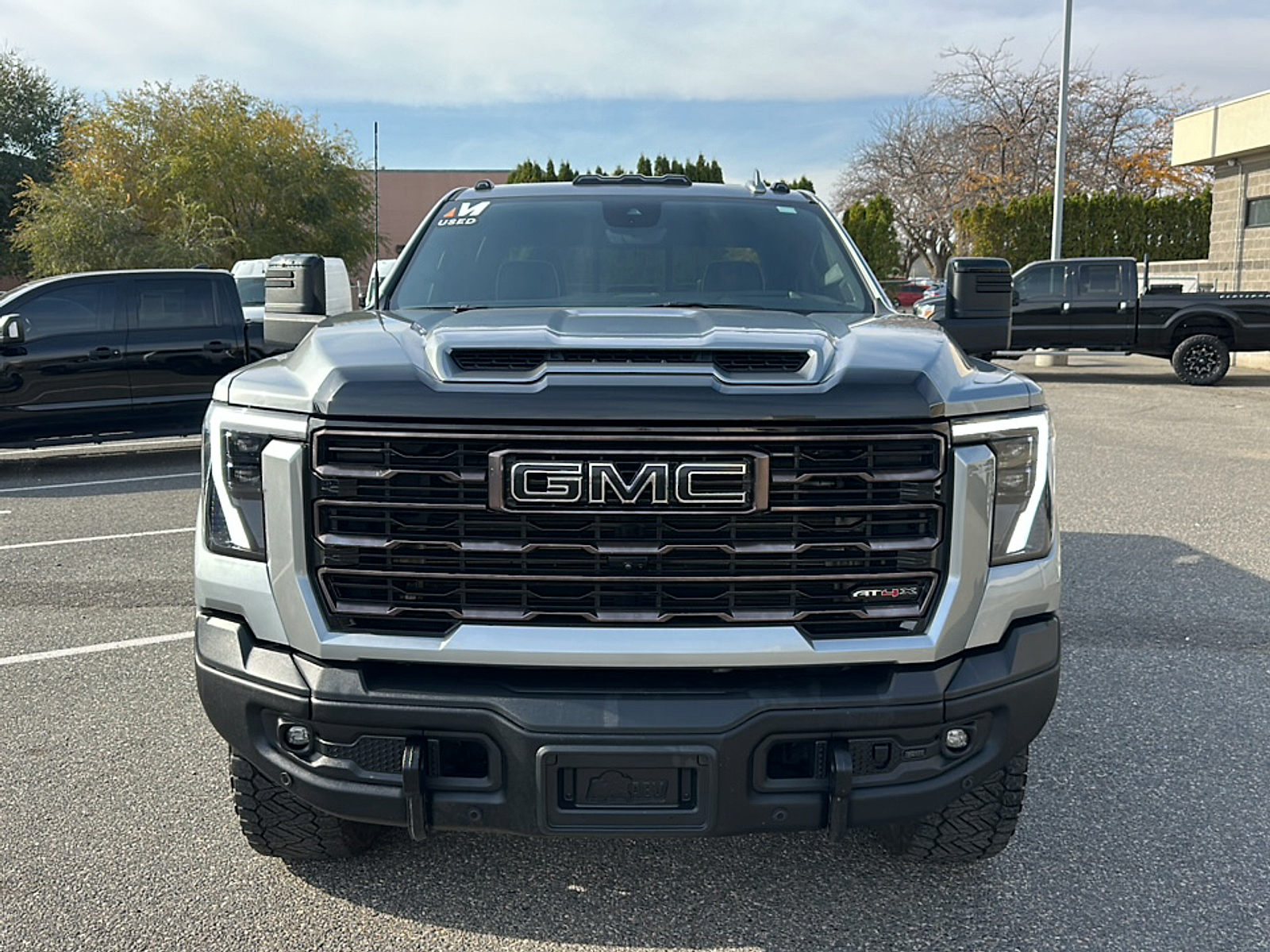Used 2025 GMC Sierra 2500HD Crew Cab, Standard Bed, AT4X, 4WD