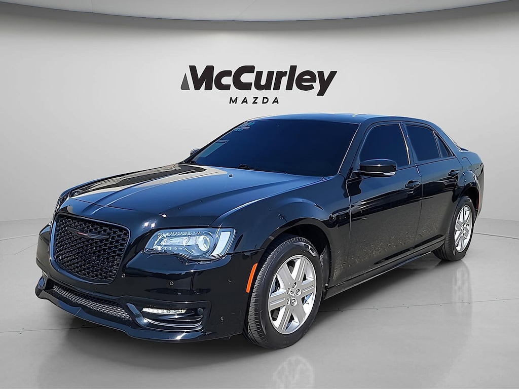 Used 2022 Chrysler 300 S