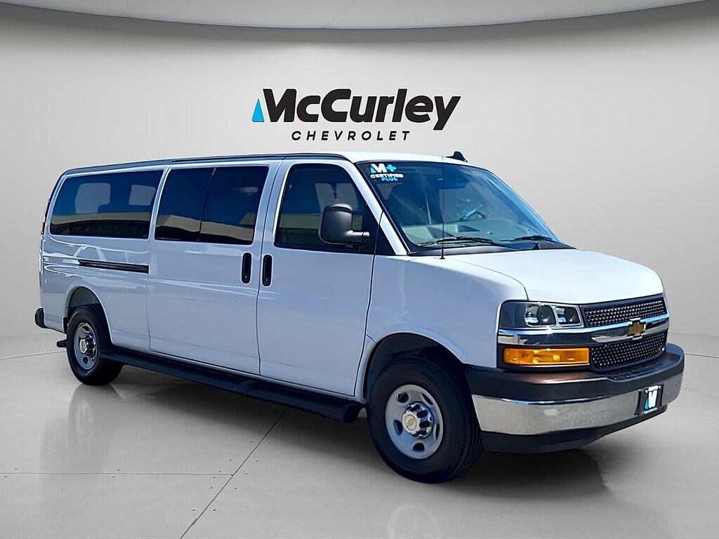 Used 2025 Chevrolet Express Passenger RWD 3500 Extended Wheelbase LT