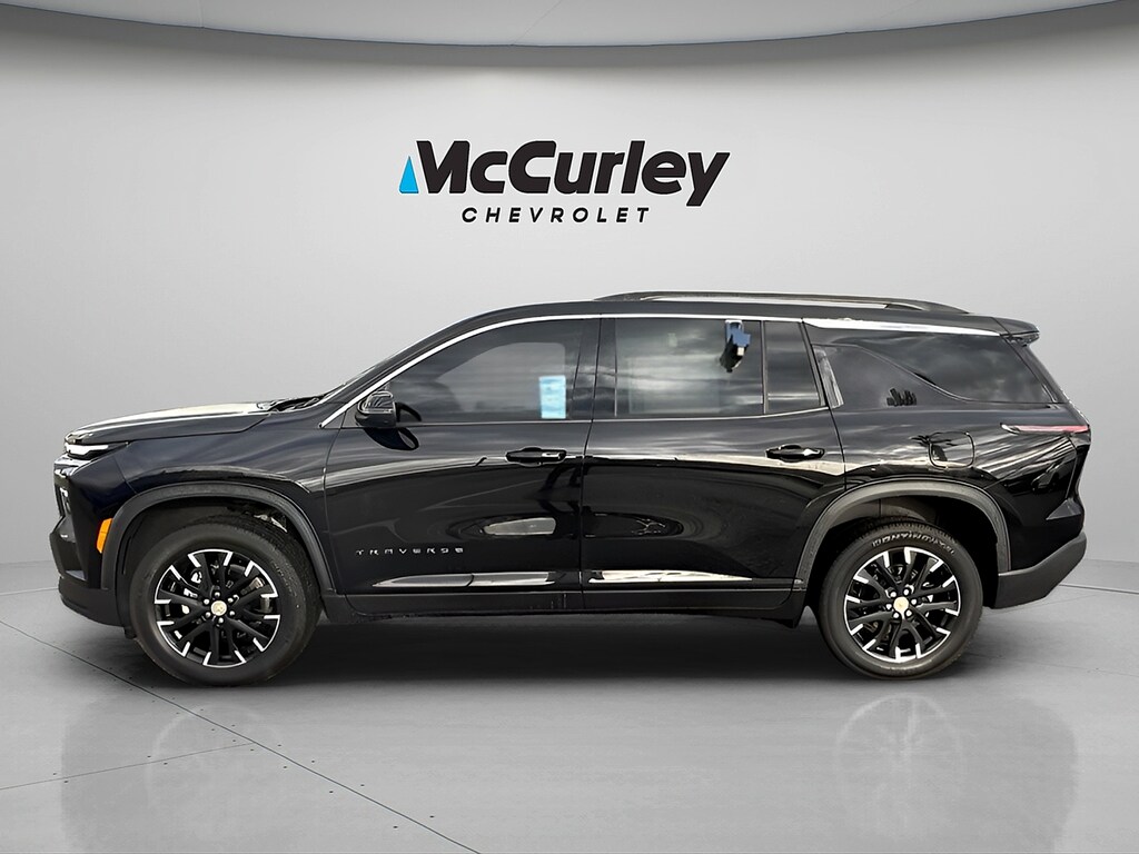 Certified 2025 Chevrolet Traverse AWD LT