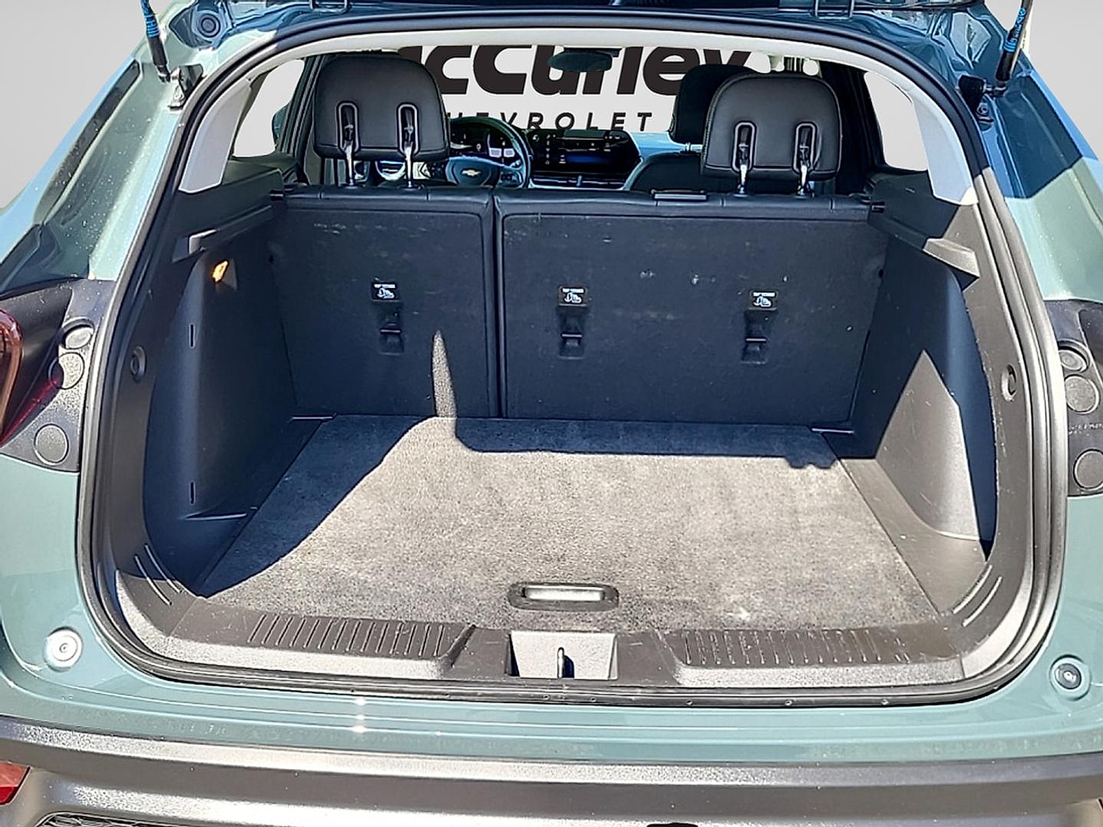 2025 Chevrolet Trax LT - Photo 26