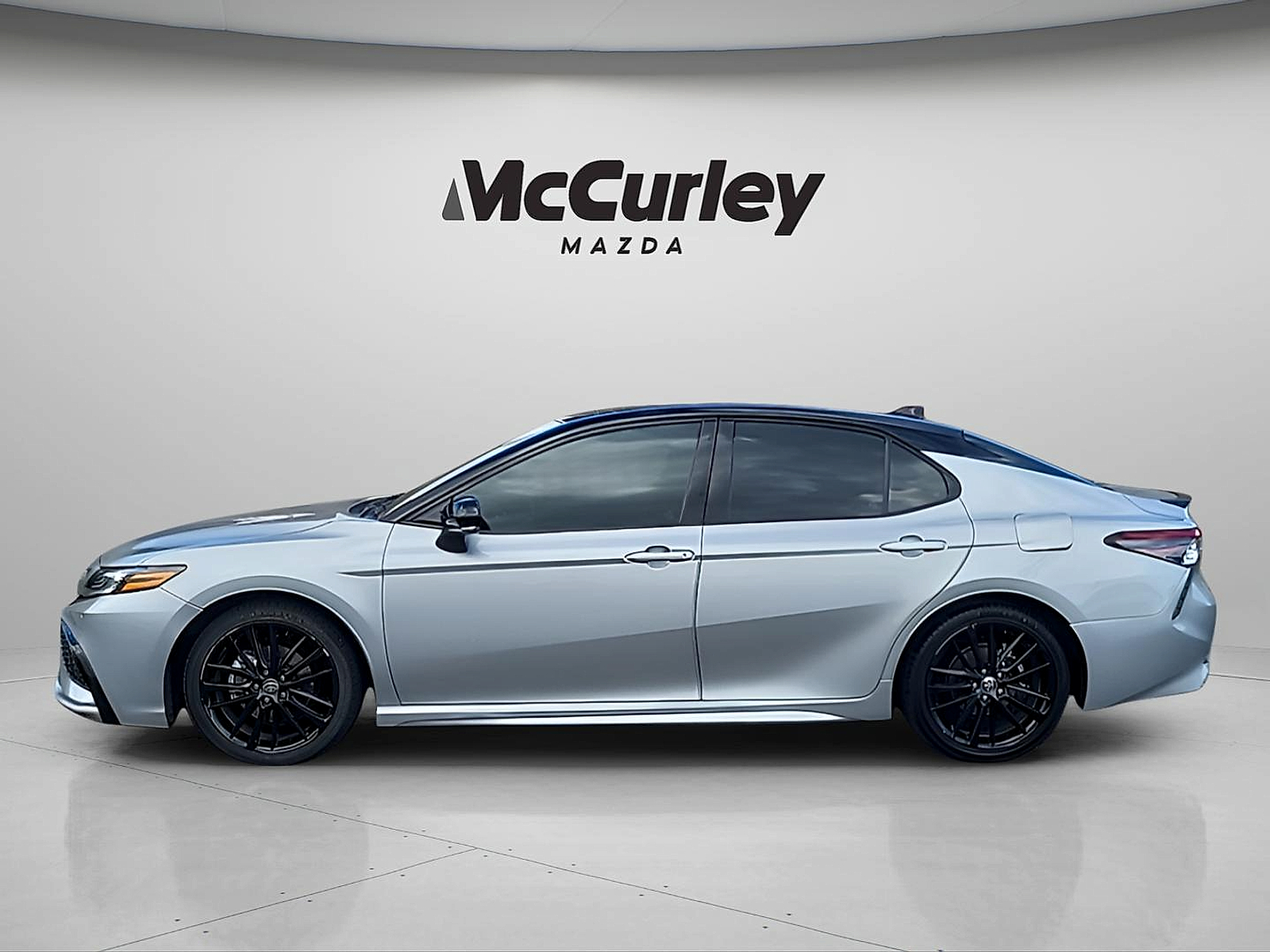 Used 2022 Toyota Camry XSE V6