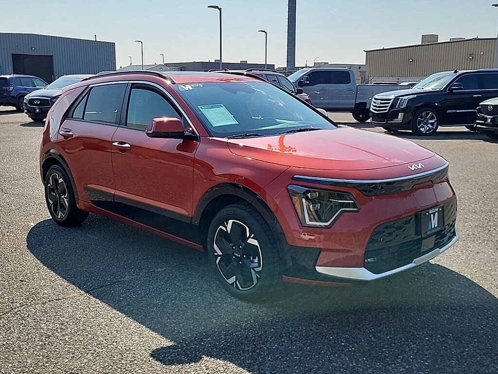 Certified 2023 Kia Niro EV Wave