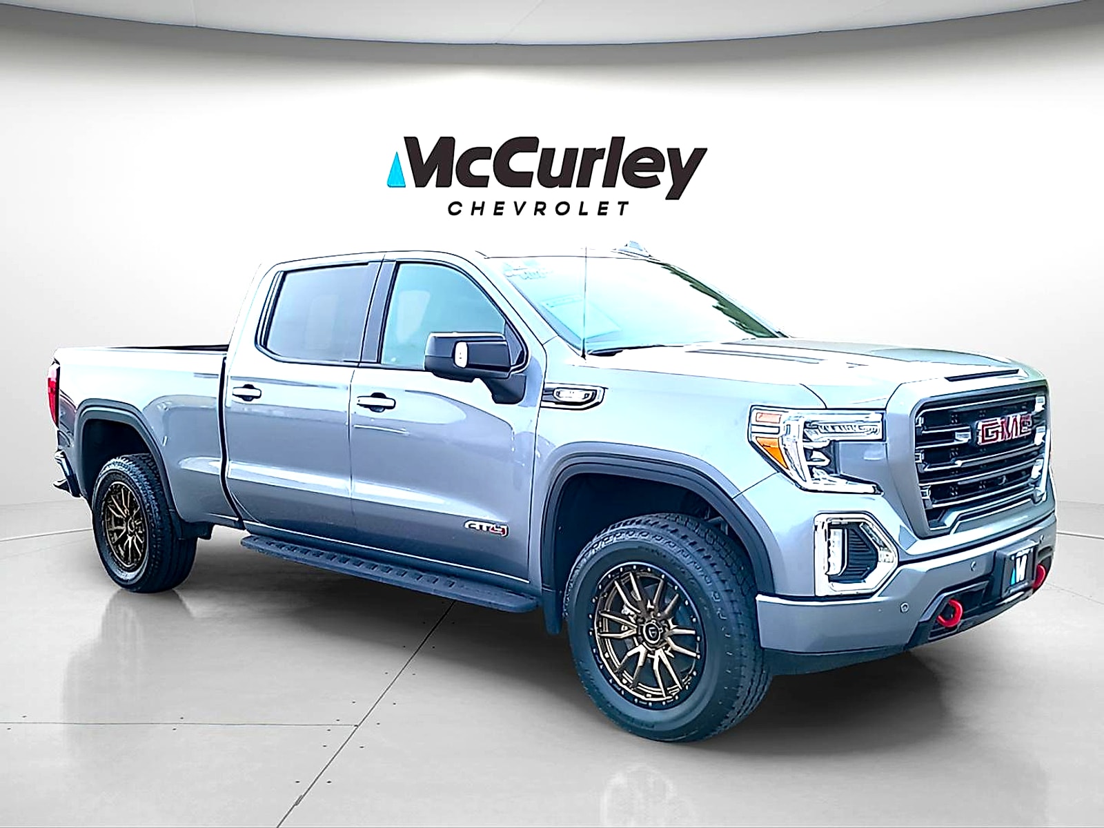 2021 GMC Sierra AT4 4WD Crew Cab Short Box's photo