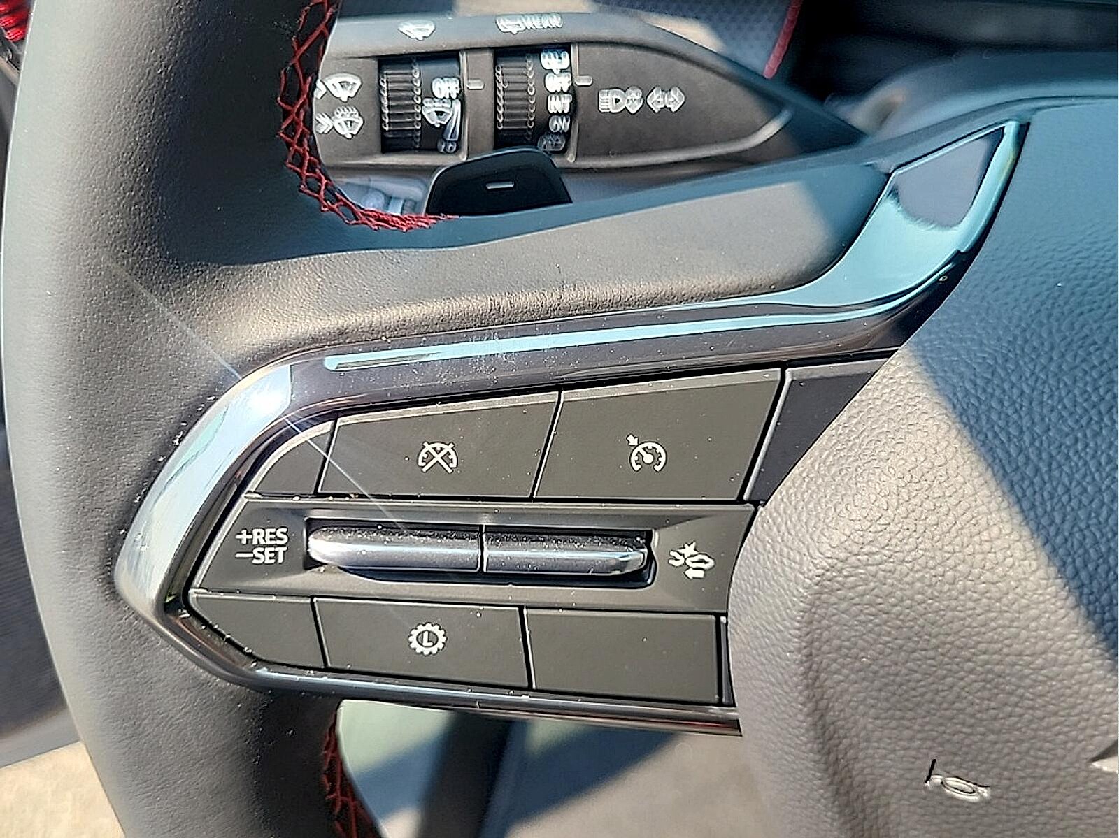 2026 Chevrolet Equinox RS - Photo 18