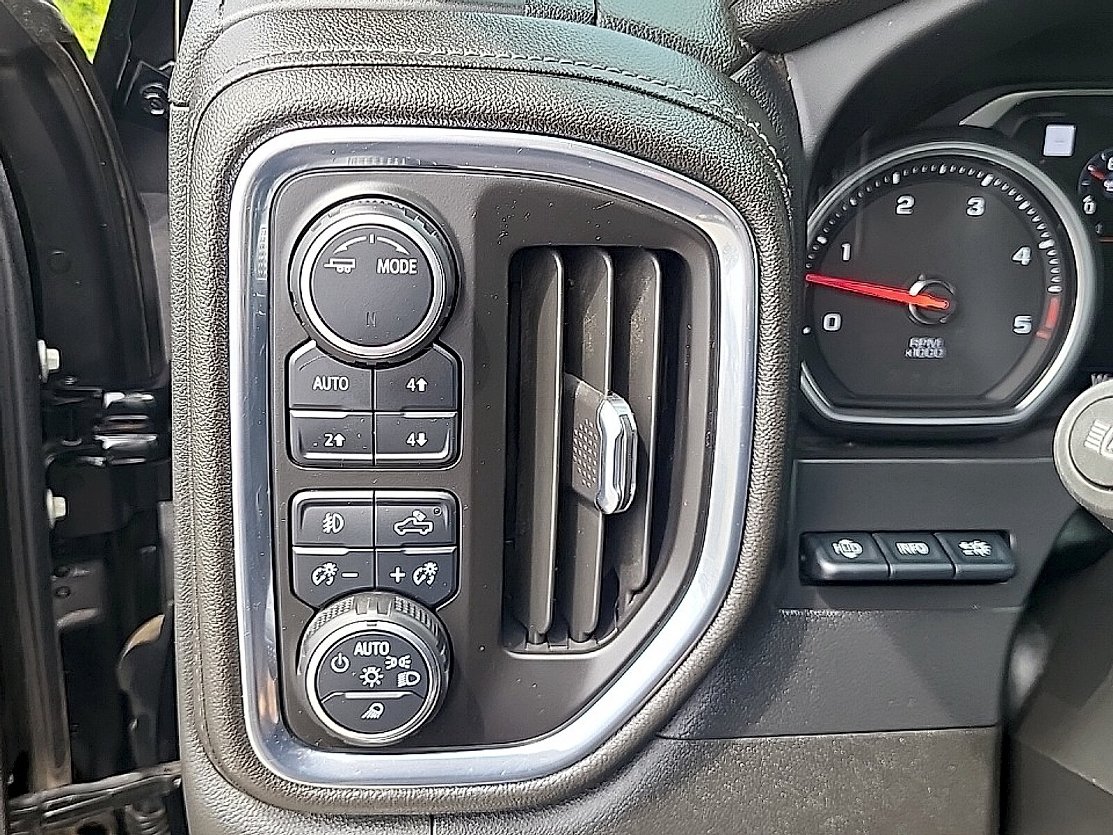 2022 Chevrolet Silverado 3500HD High Country - Photo 21