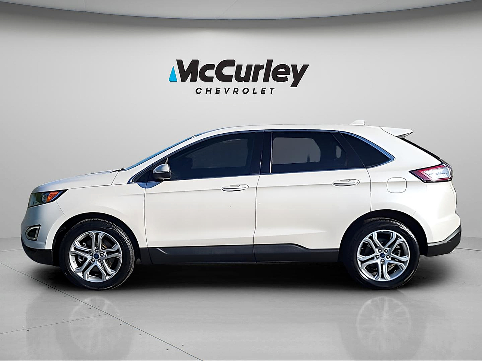 Used 2017 Ford Edge Titanium