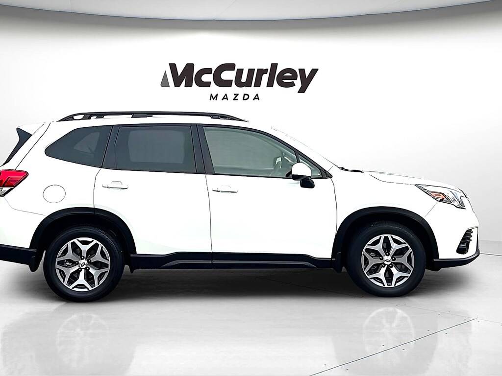 Used 2023 Subaru Forester Premium