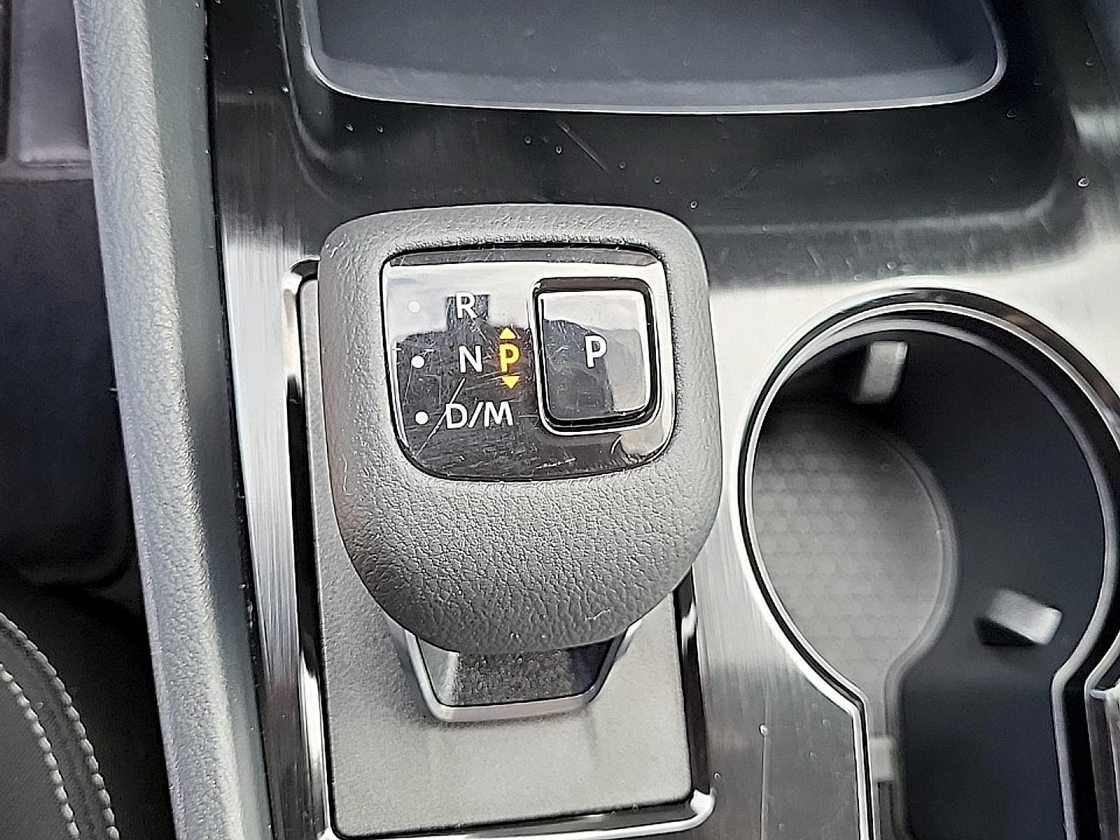 2024 Nissan Rogue S - Photo 25