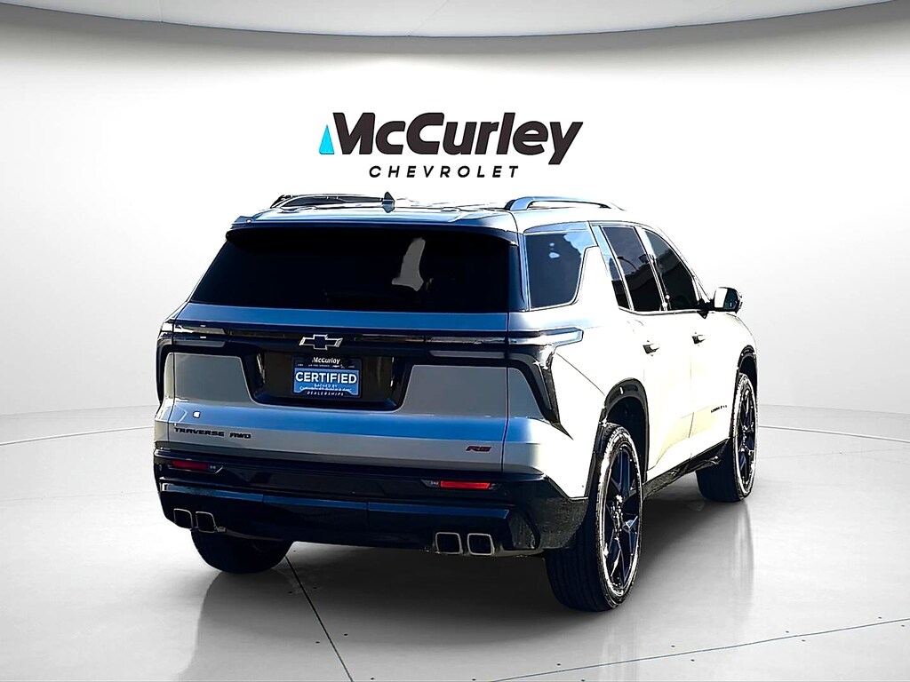 Certified 2025 Chevrolet Traverse AWD RS