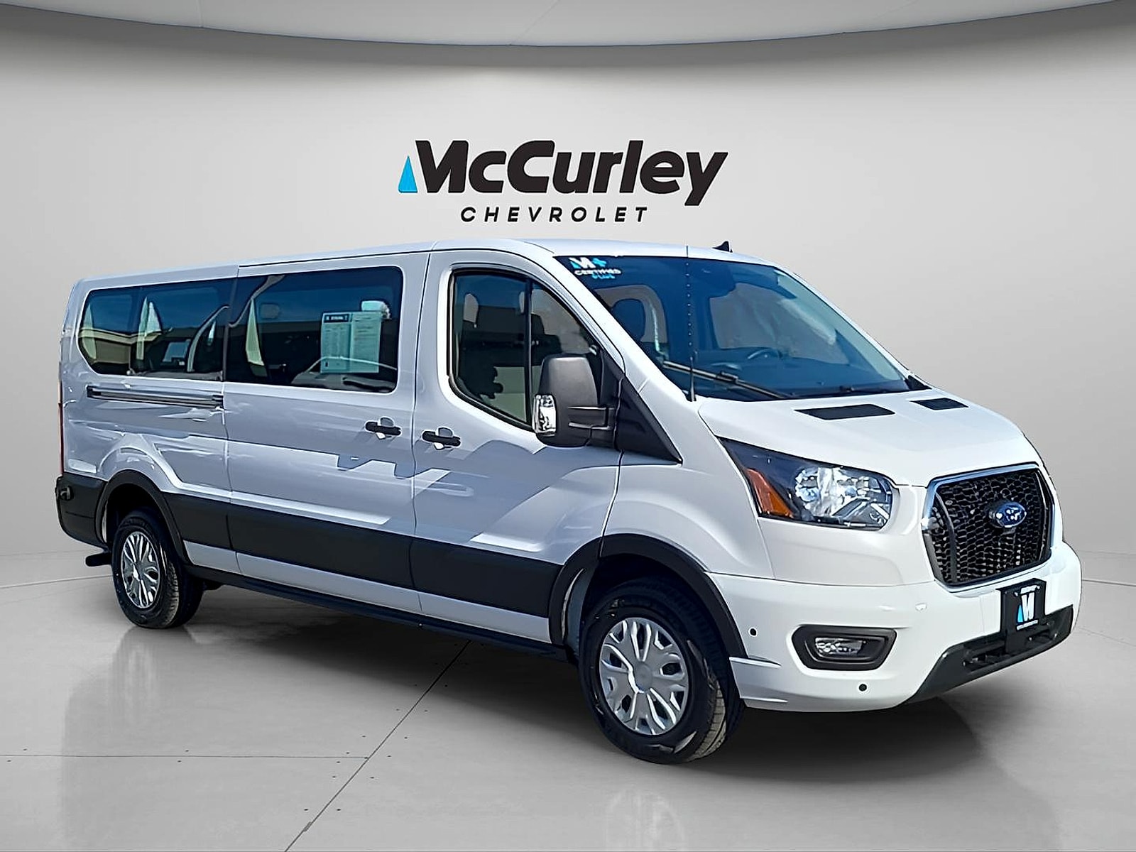 2024 Ford Transit 350 XLT Low Roof Sliding Pass. 148's photo
