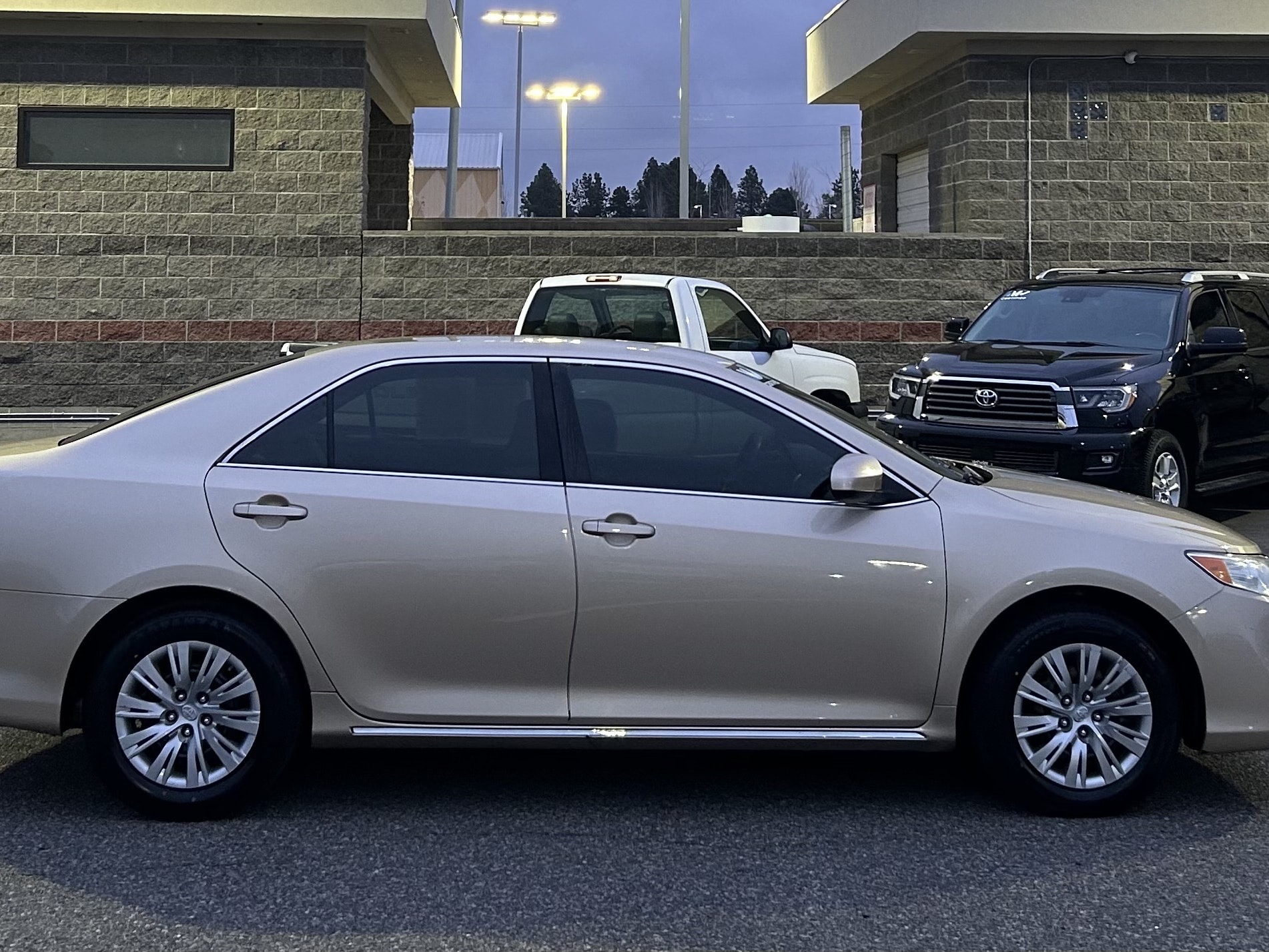 Used 2012 Toyota Camry LE with VIN 4T4BF1FK3CR159597 for sale in Pasco, WA