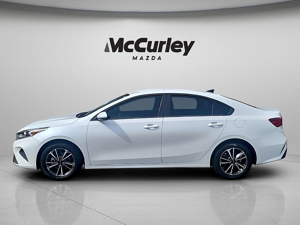 Certified 2023 Kia Forte LXS