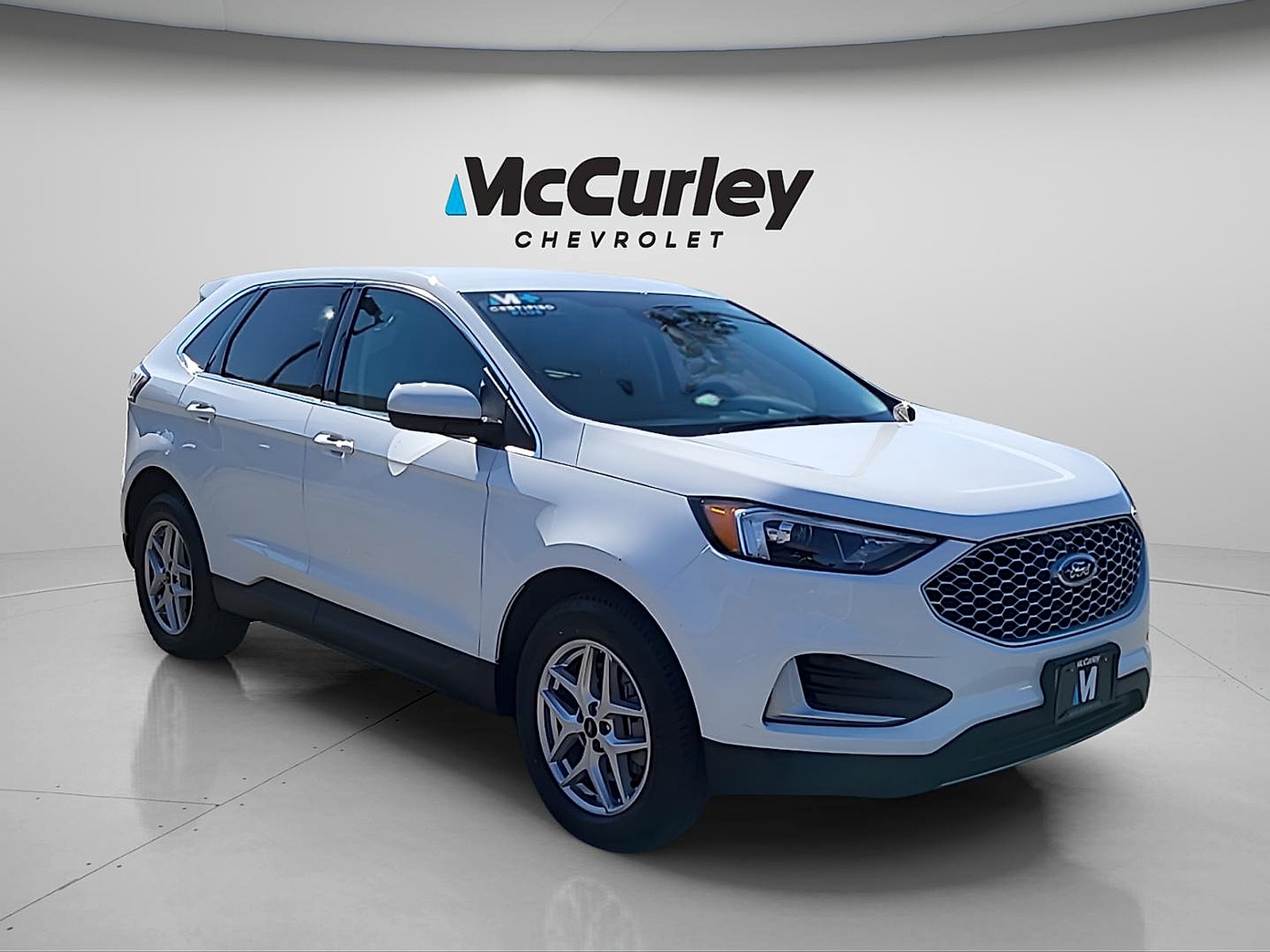 2024 Ford Edge SEL AWD's photo
