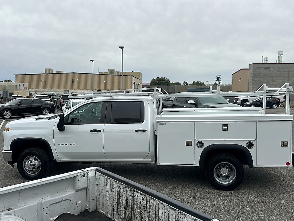 Used 2024 Chevrolet Silverado 3500HD Chassis Work Truck