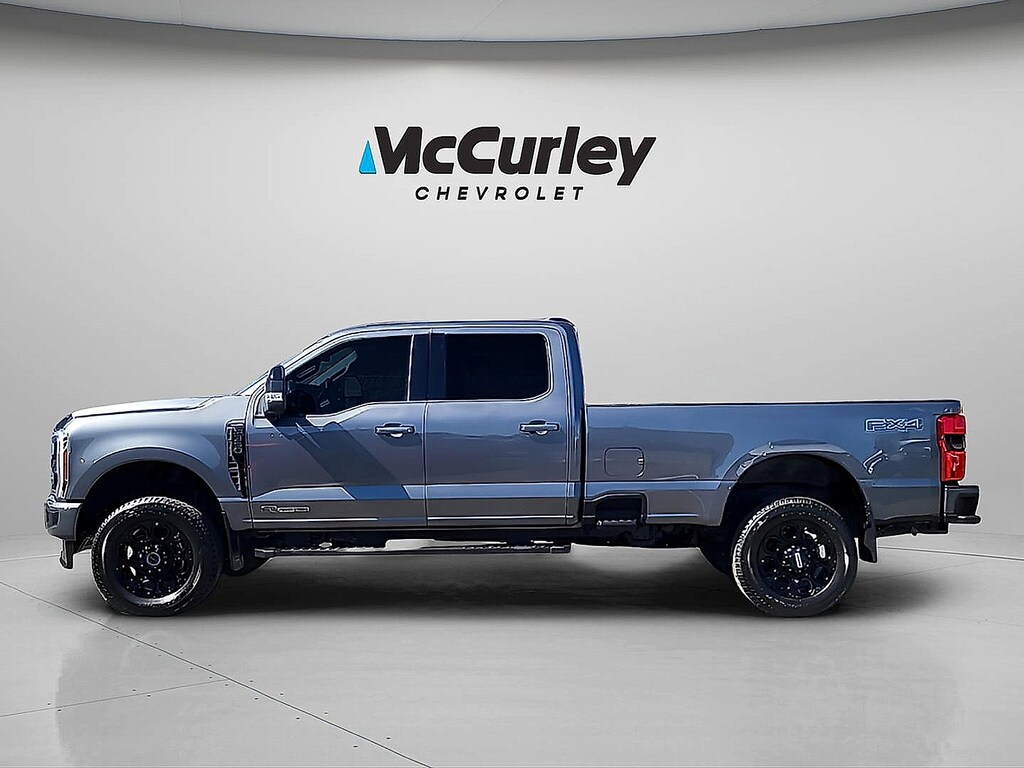 Used 2025 Ford F-350 Lariat