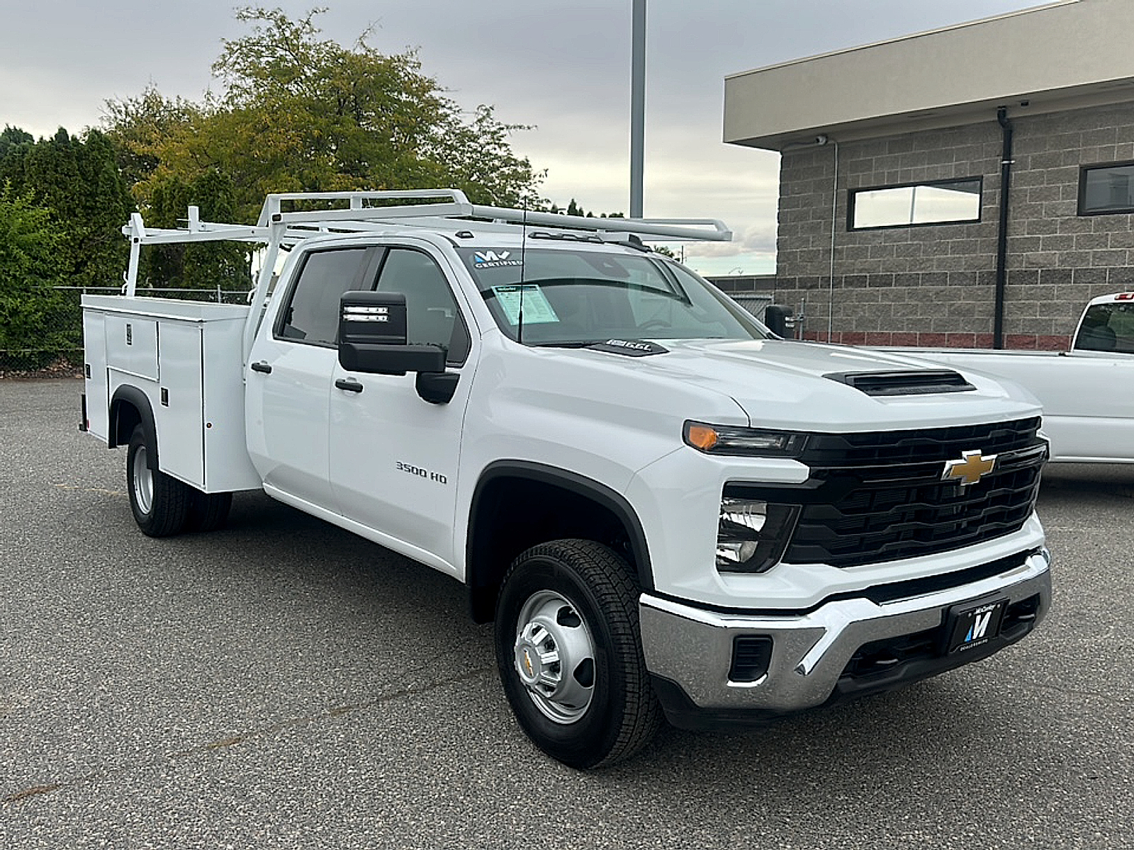 2024 Chevrolet Silverado 3500 Chassis Cab