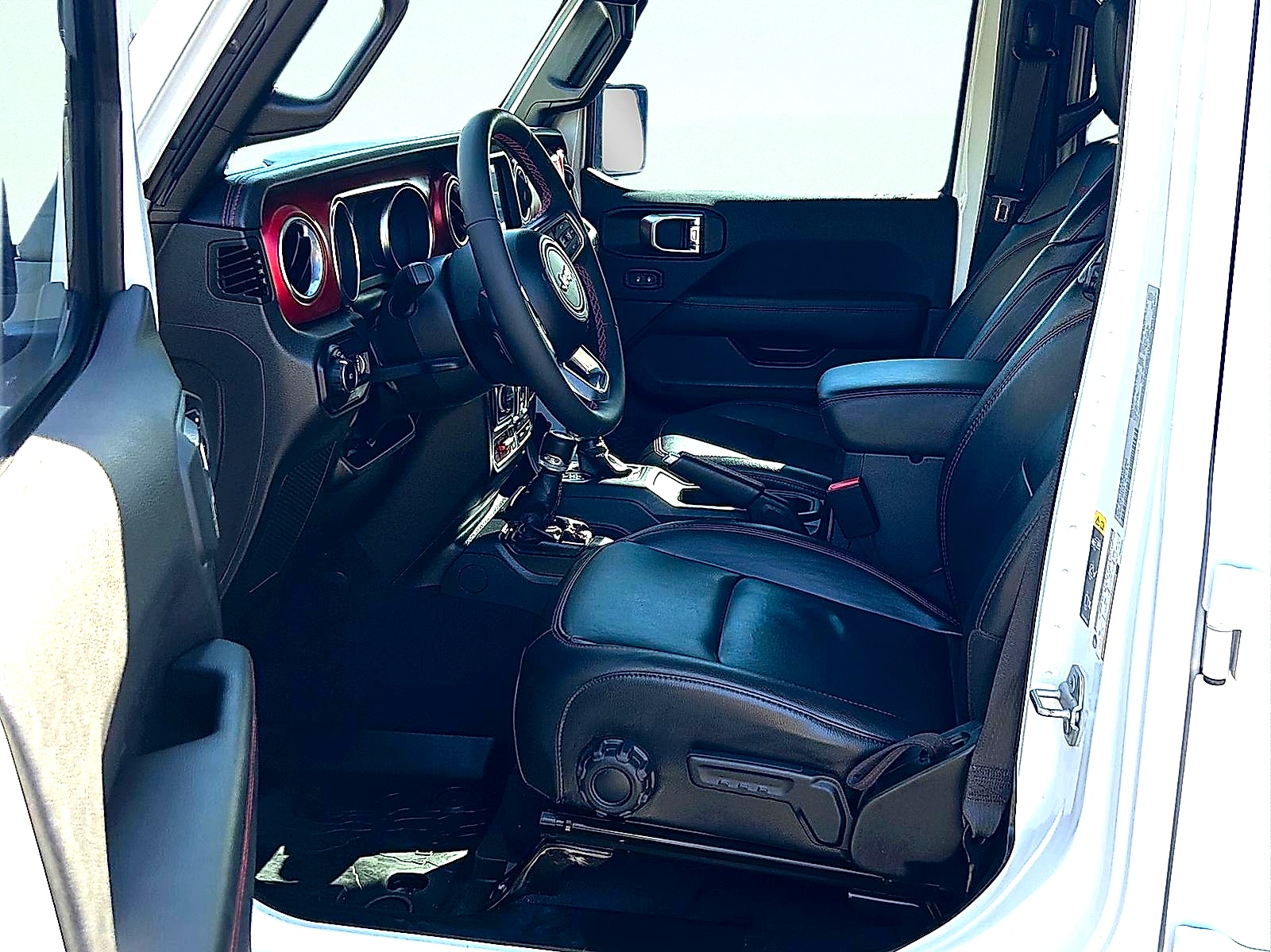 2023 Jeep Wrangler 4-Door Rubicon - Photo 11
