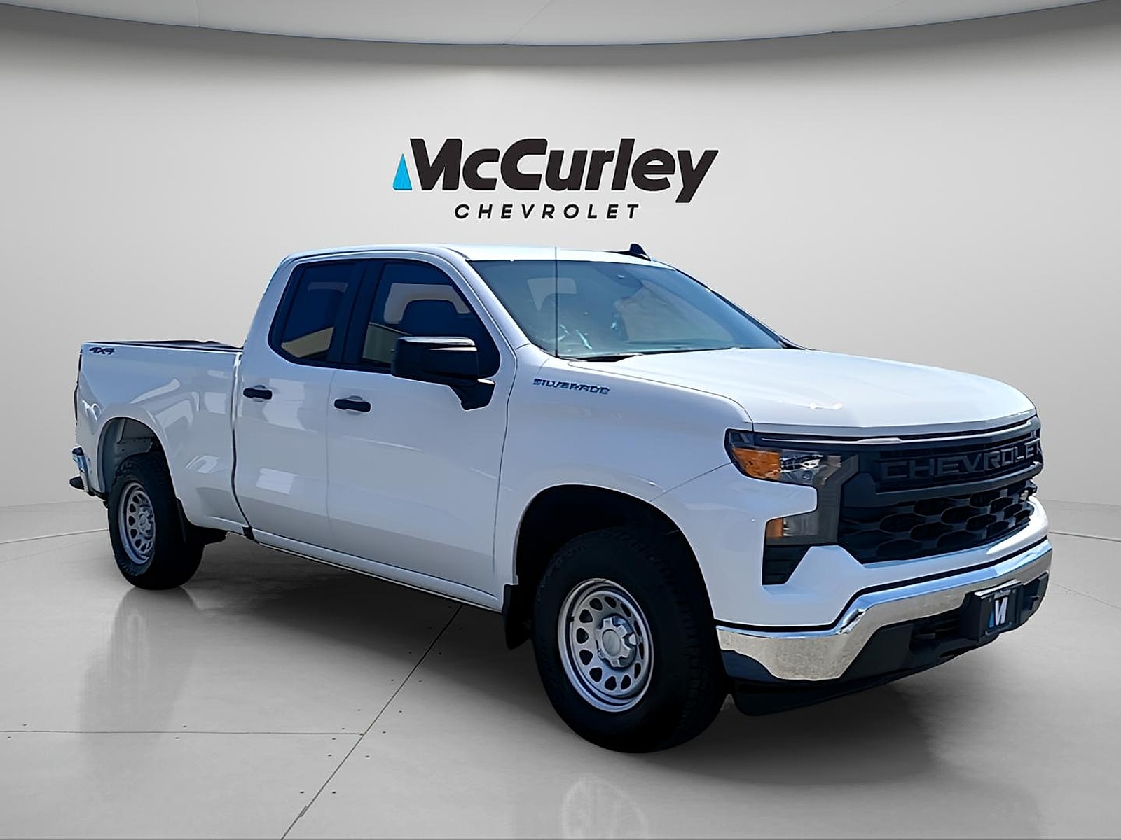 2025 Chevrolet Silverado 1500 Work Truck 1WT 4X4 Double Cab Std Box's photo
