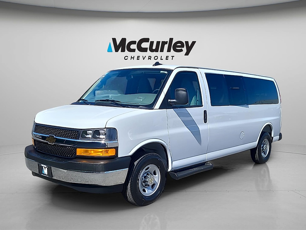 Used 2025 Chevrolet Express Passenger RWD 3500 Extended Wheelbase LT