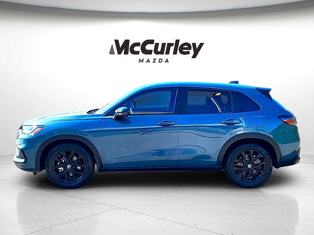 Used 2025 Honda HR-V AWD Sport