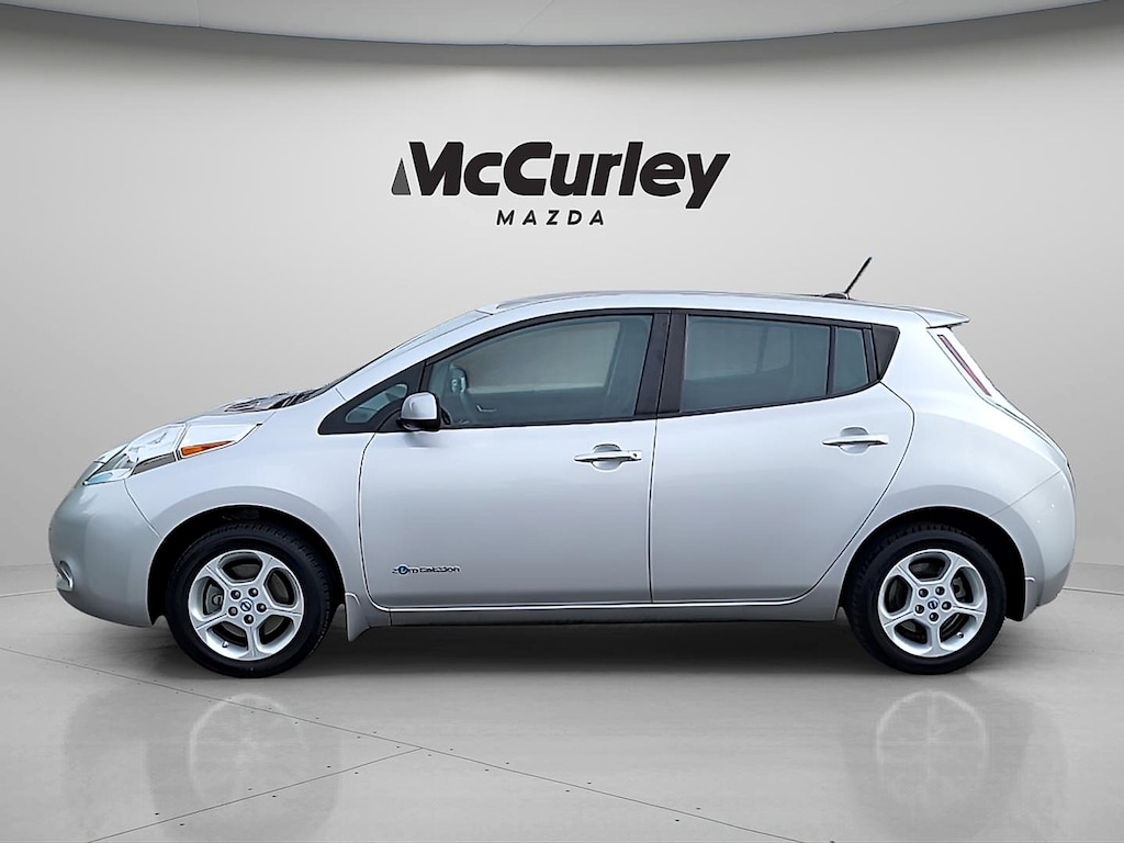 Certified 2014 Nissan Leaf SV