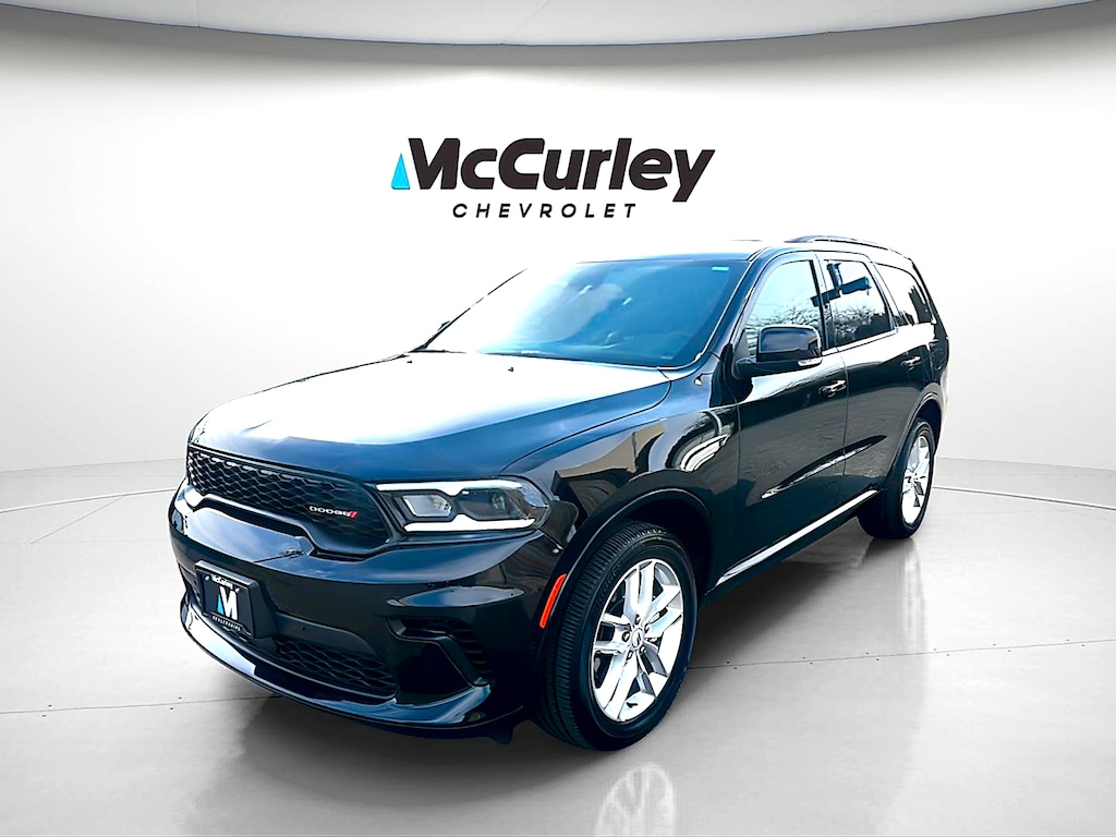 Used 2025 Dodge Durango GT Plus AWD