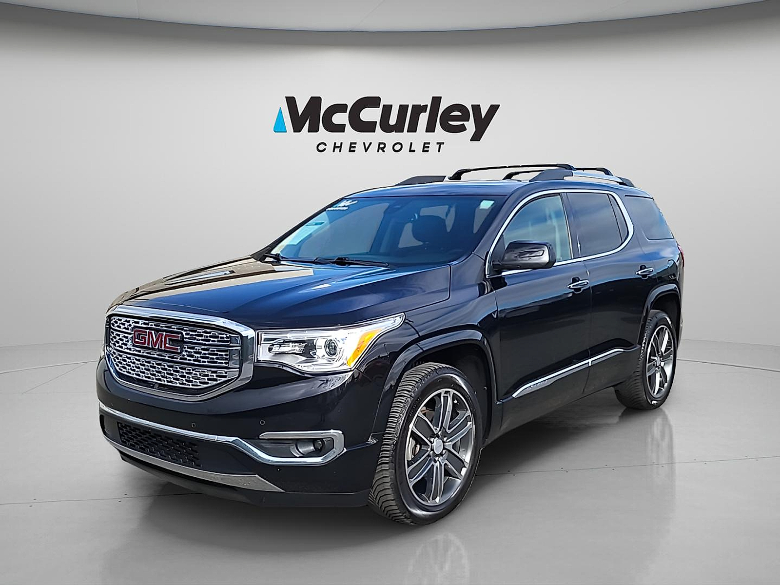 Used 2017 GMC Acadia Denali