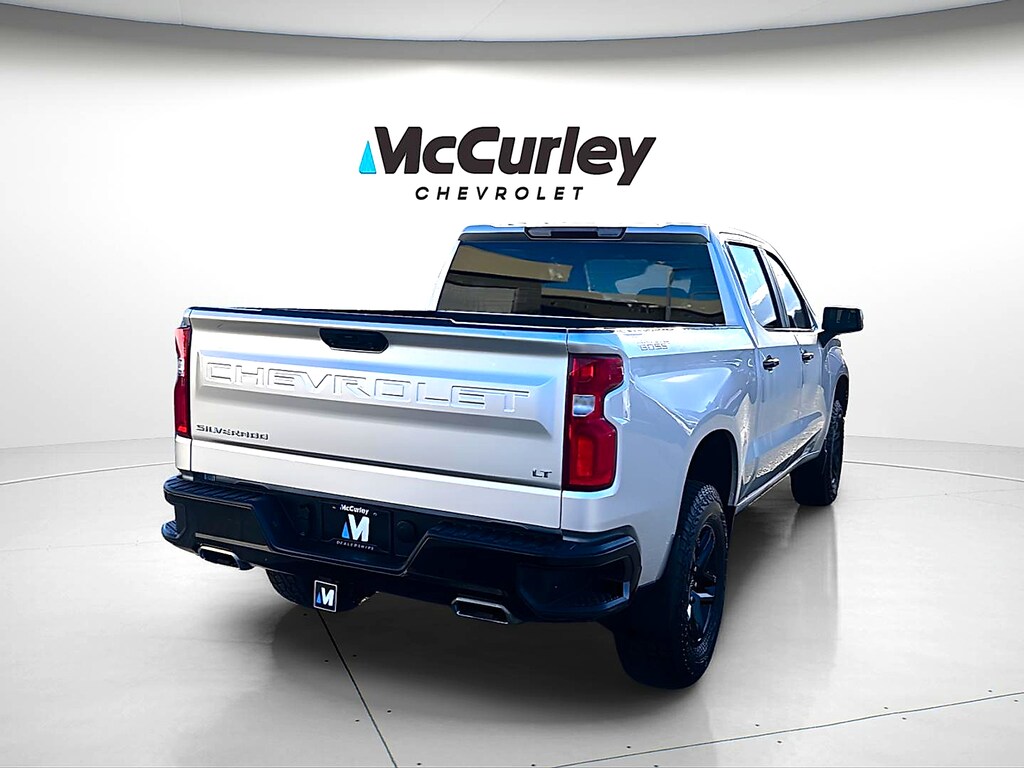 Used 2022 Chevrolet Silverado 1500 4WD Crew Cab Short Bed LT Trail Boss