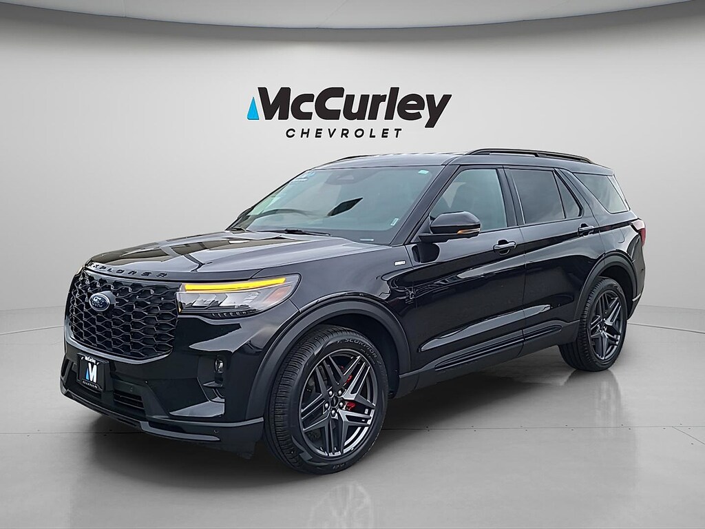 Certified 2025 Ford Explorer ST-Line