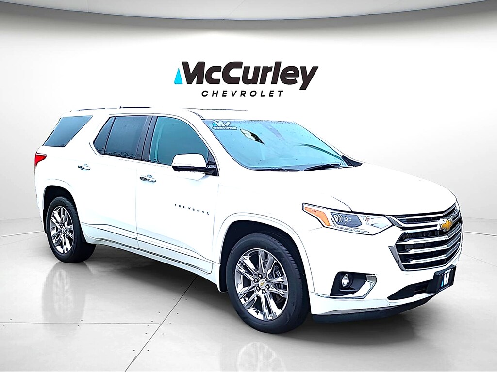 Used 2020 Chevrolet Traverse AWD High Country