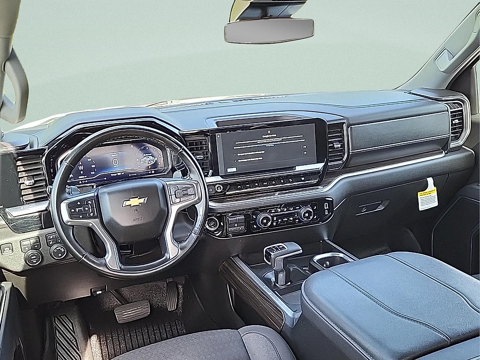 2025 Chevrolet Silverado 1500 LT - Photo 15
