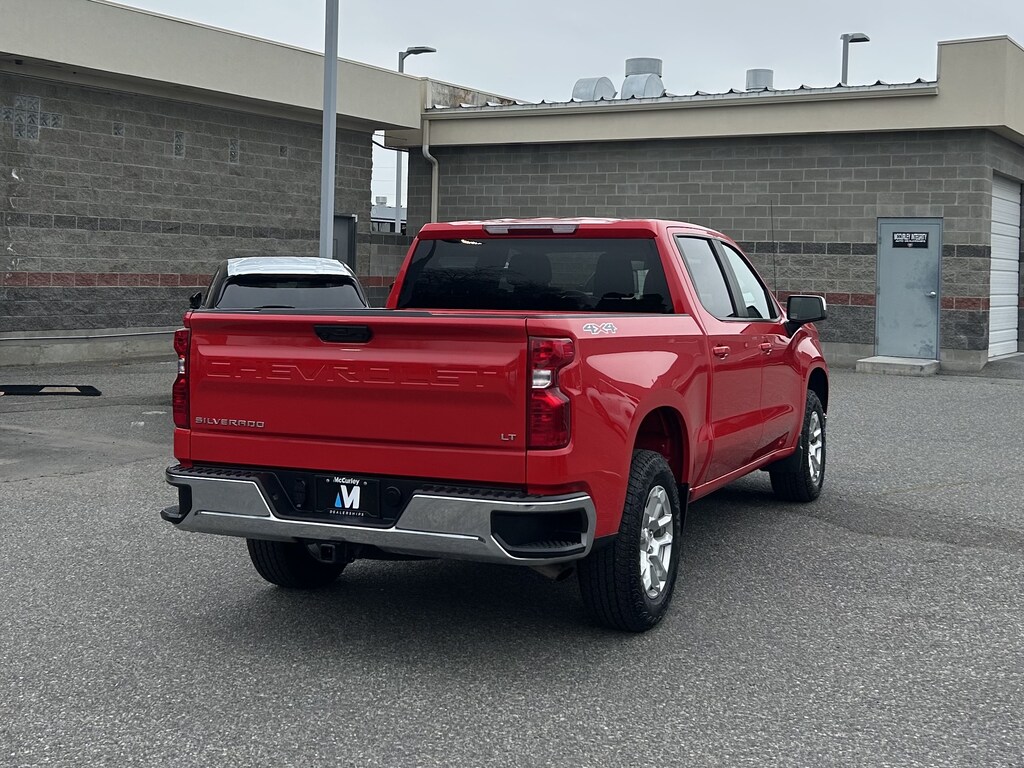 Used 2025 Chevrolet Silverado 1500 4WD Crew Cab Short Bed LT With 2FL