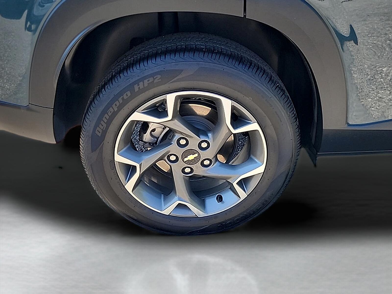 2025 Chevrolet Trax LT - Photo 9