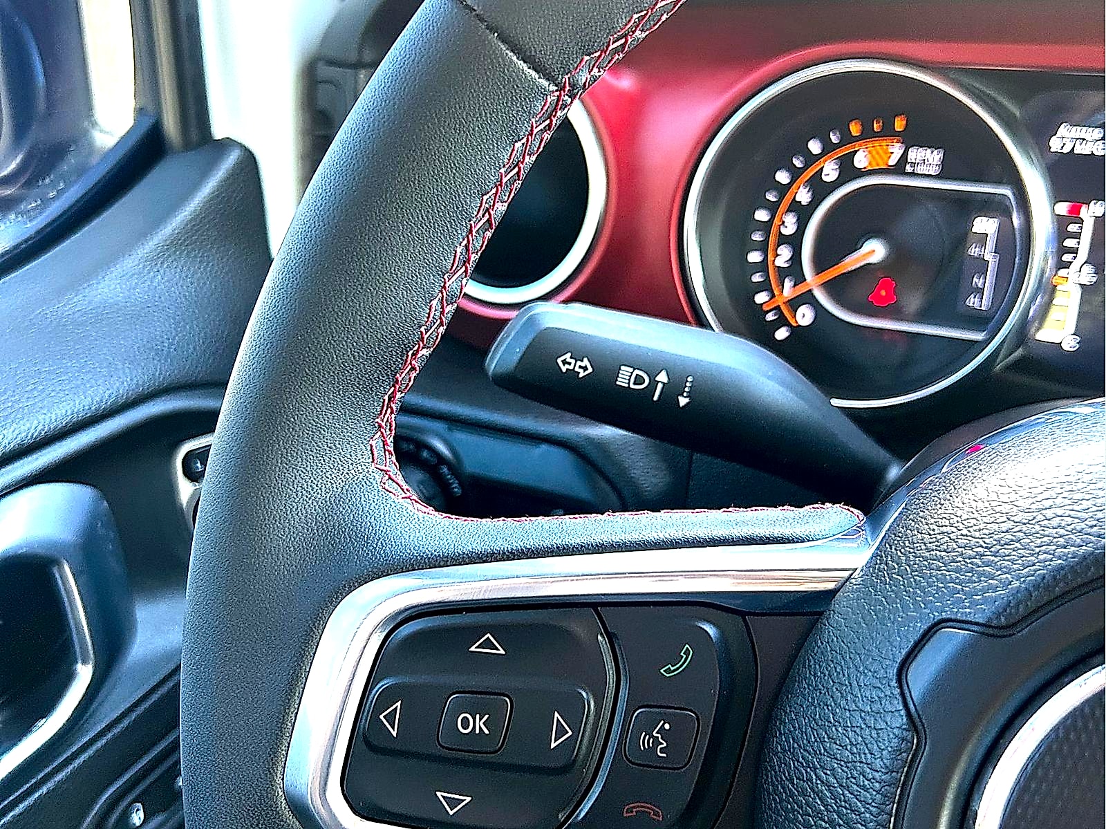 2023 Jeep Wrangler 4-Door Rubicon - Photo 18