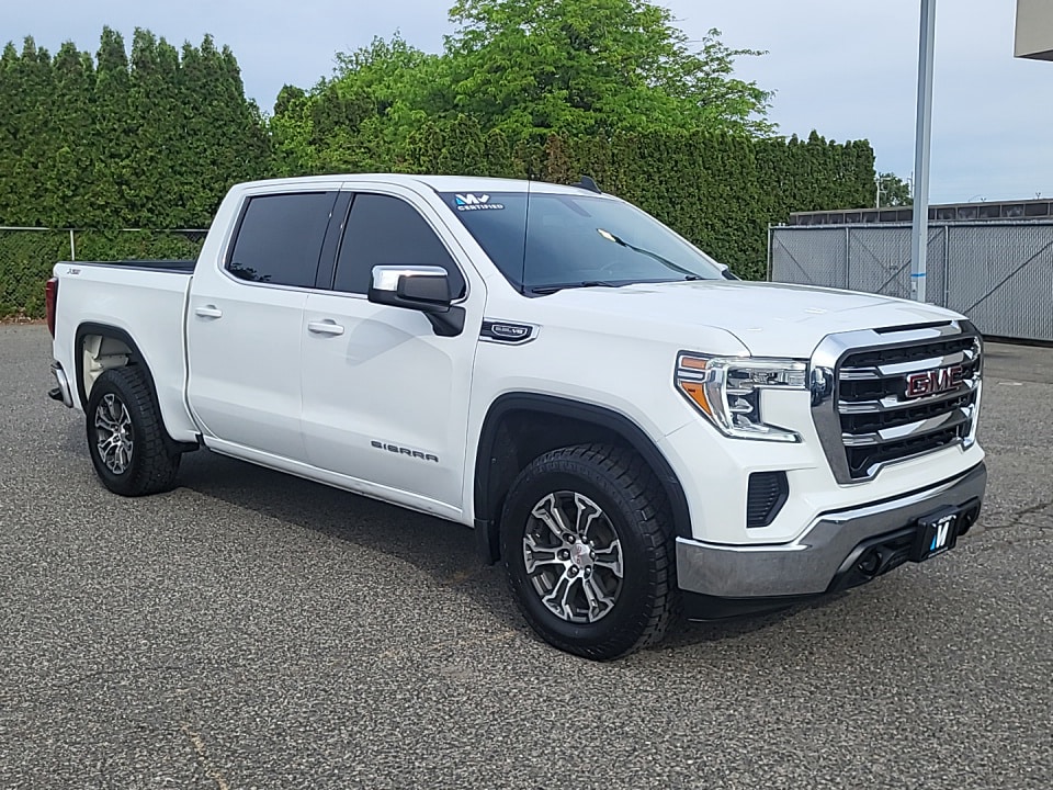 2022 GMC Sierra SLE 4WD Crew Cab Short Box's photo