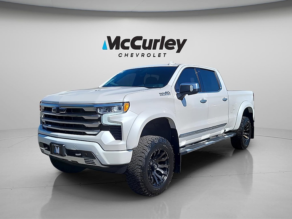 Used 2024 Chevrolet Silverado 1500 High Country