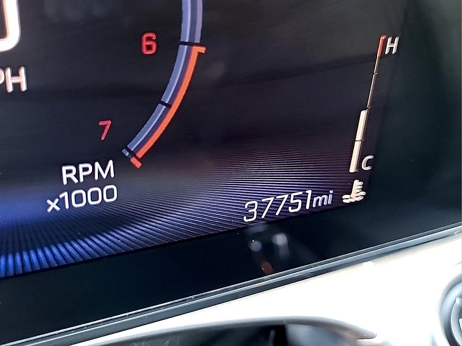 2025 Chevrolet Trax LT - Photo 20