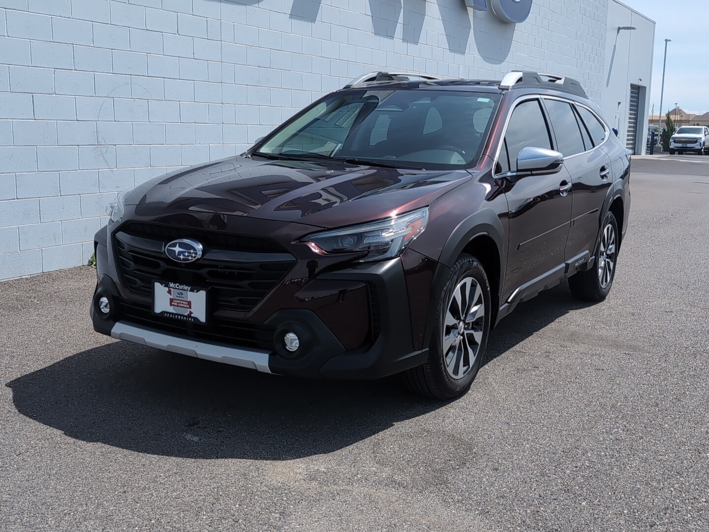 2024 Subaru Outback Touring's photo