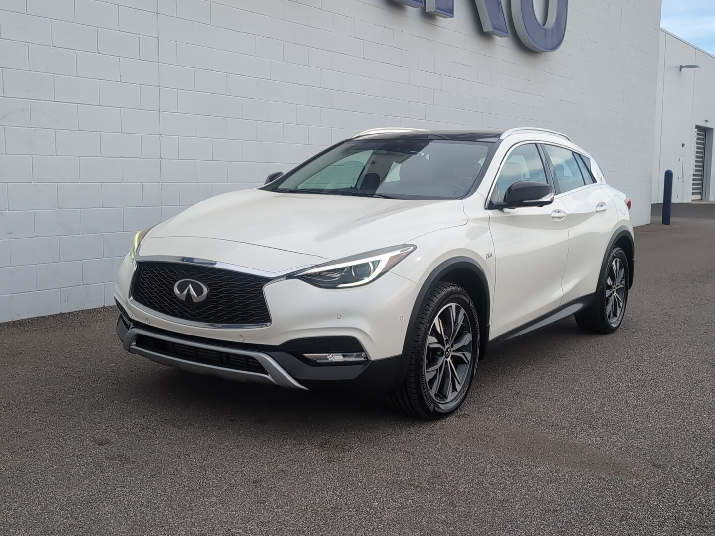 2018 INFINITI QX30