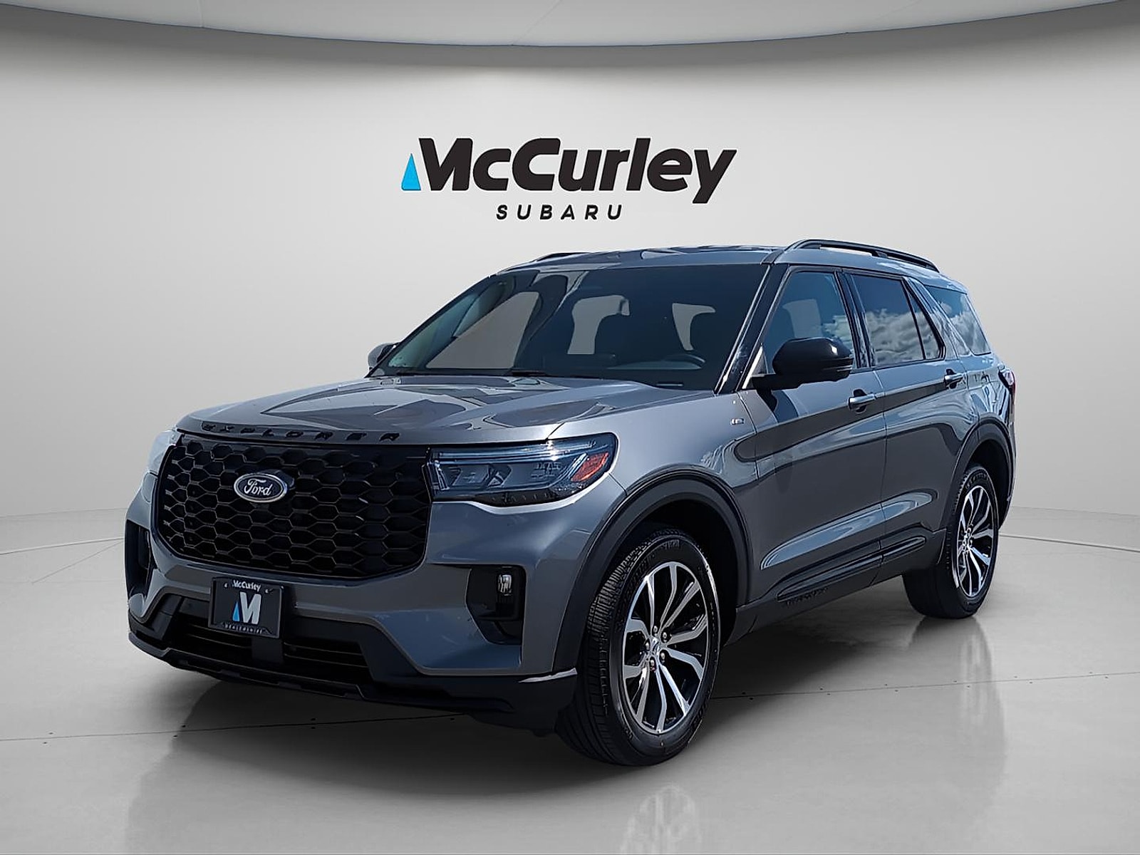 2025 Ford Explorer ST-LINE 4WD (PL535)'s photo