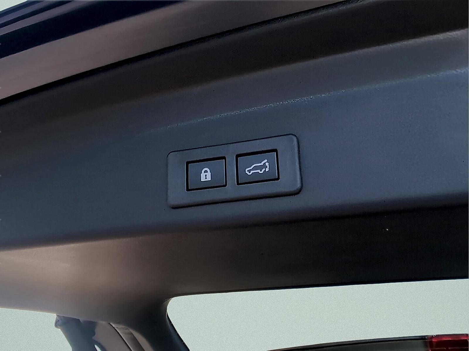 2026 Subaru Ascent Touring - Photo 6