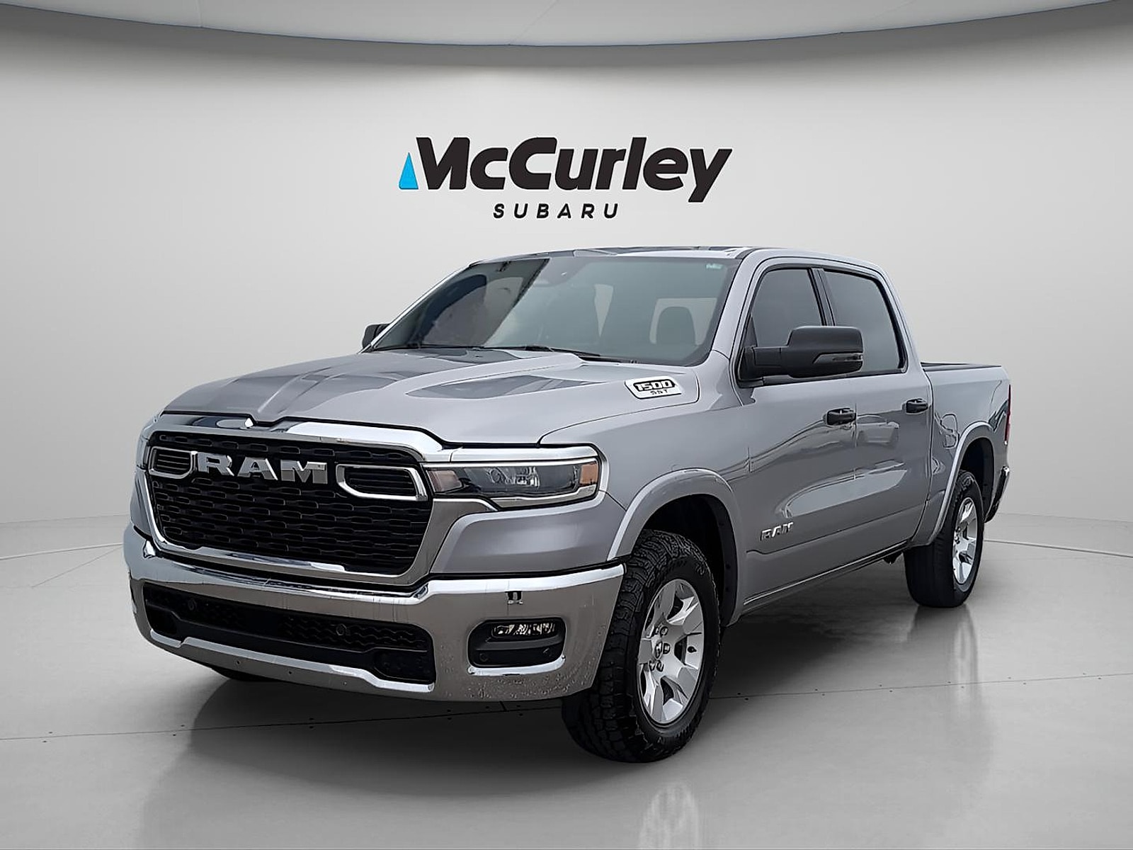 2025 RAM 1500 Big Horn/Lone Star 4x4 Crew Cab 5'7's photo