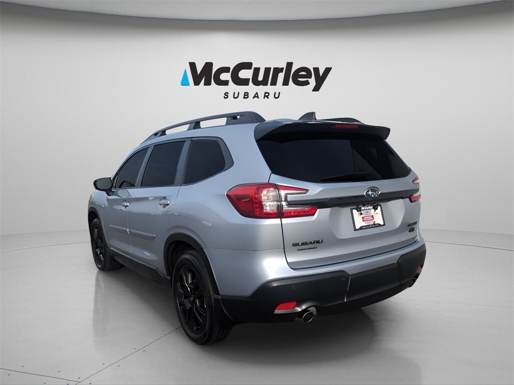 2025 Subaru Ascent Onyx Edition photo 3