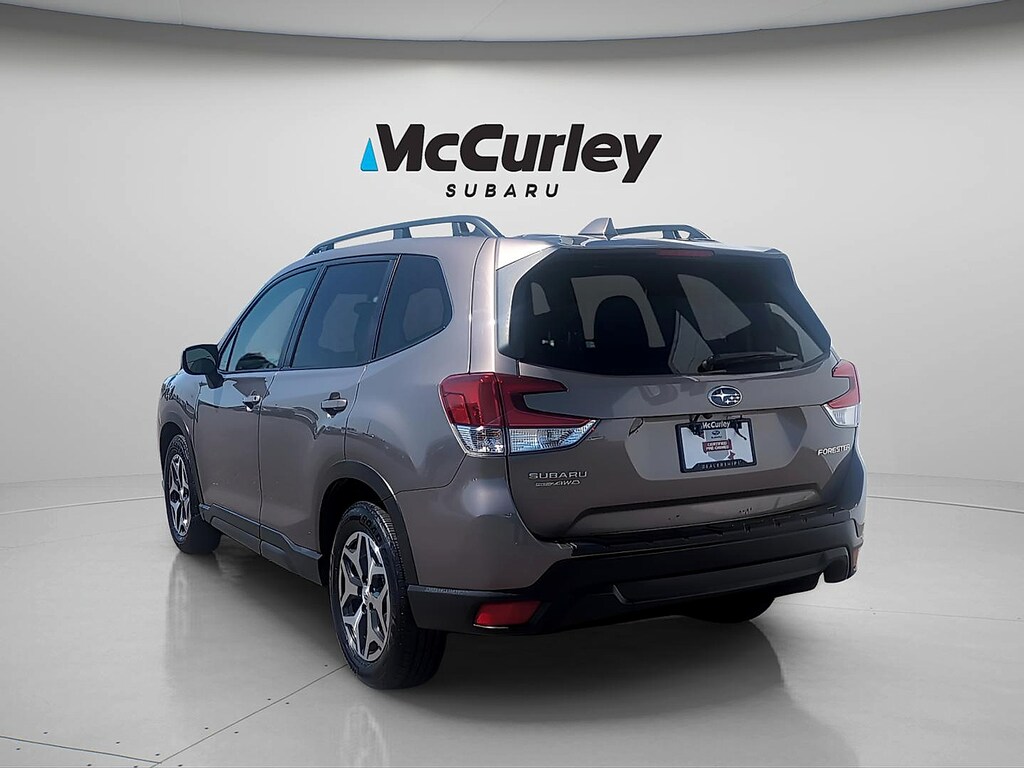 Used 2023 Subaru Forester Premium