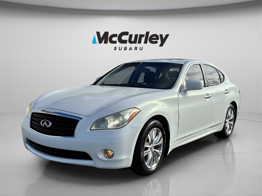 2013 INFINITI M 37