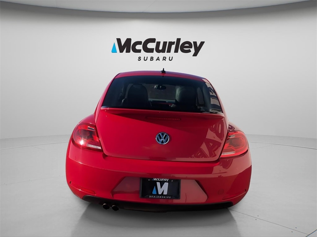 Certified 2016 Volkswagen Beetle 1.8T SE Hatchback