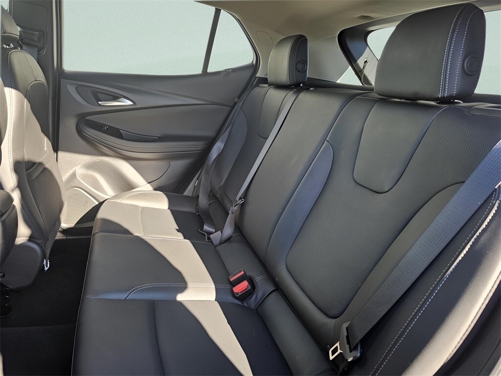 2024 Buick Encore GX Sport Touring photo 3