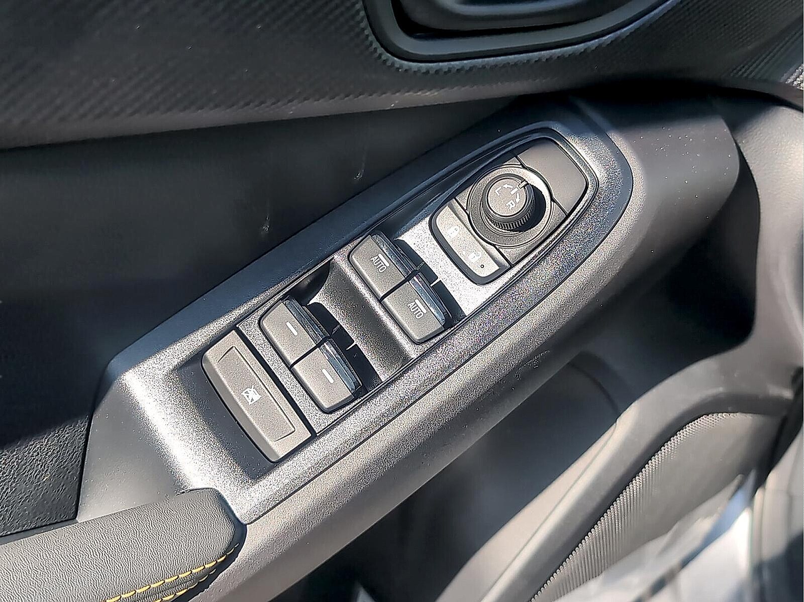 2026 Subaru Crosstrek Sport - Photo 14