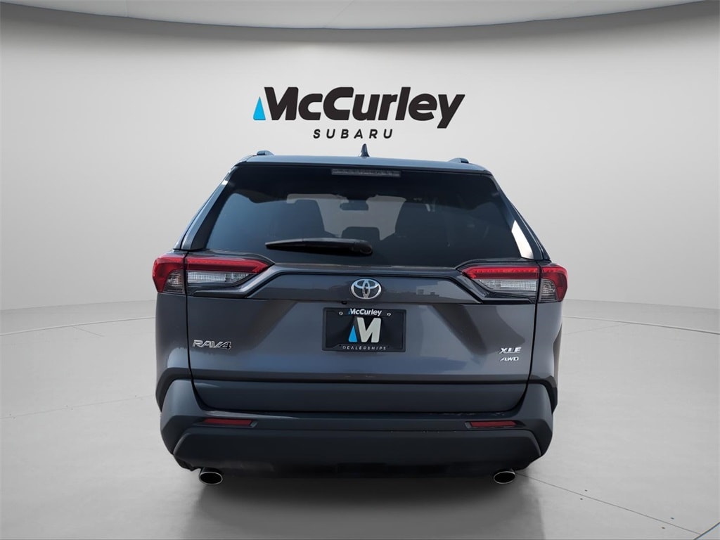 Used 2022 Toyota RAV4 XLE SUV